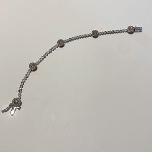 Diamond and Yellow Gold Bracelet (1/2ct.t.w.)